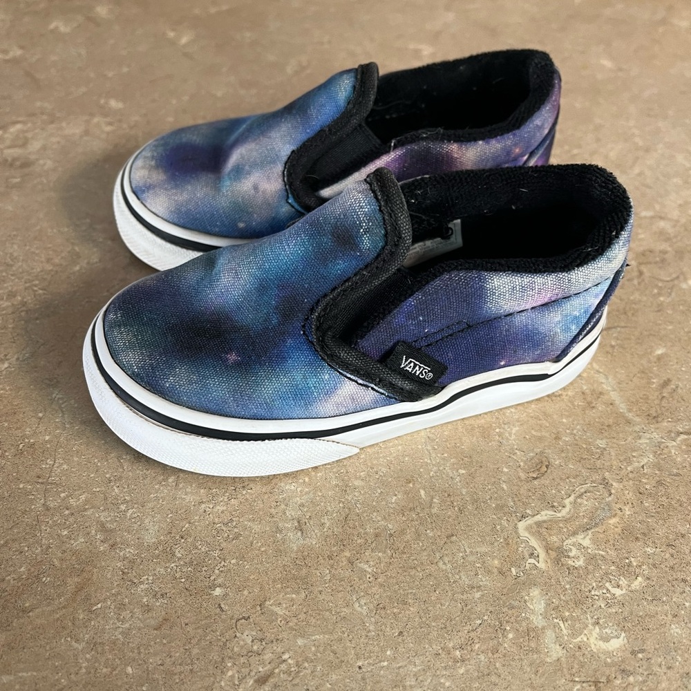 Vans Kids Slip-On Shoes - Galaxy Print